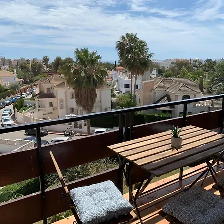 Comodo En Alamos, Apartment